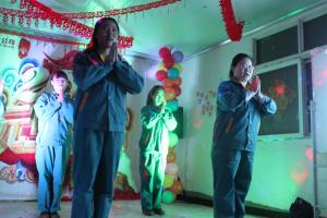 生産員工元旦表演
